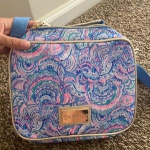 Medium sized Lilly Pulitzer lunch box